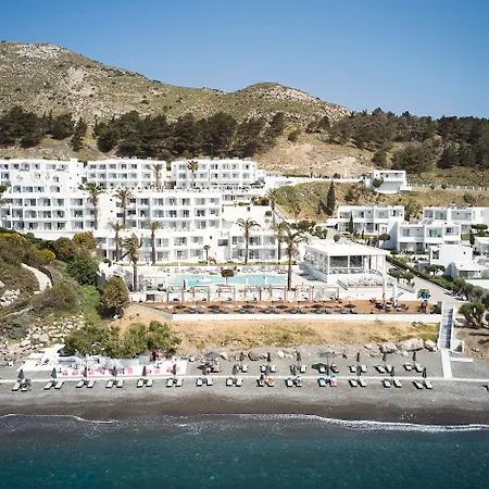 Dimitra & Resort