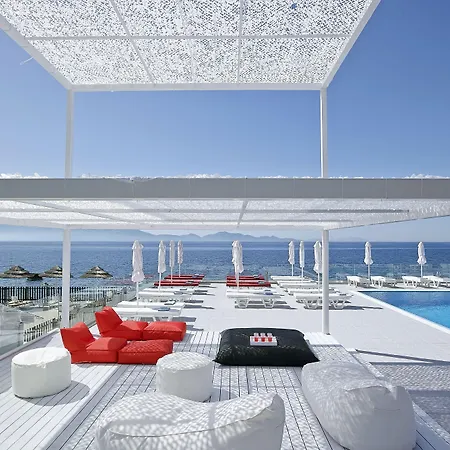 度假村 Dimitra & 5*