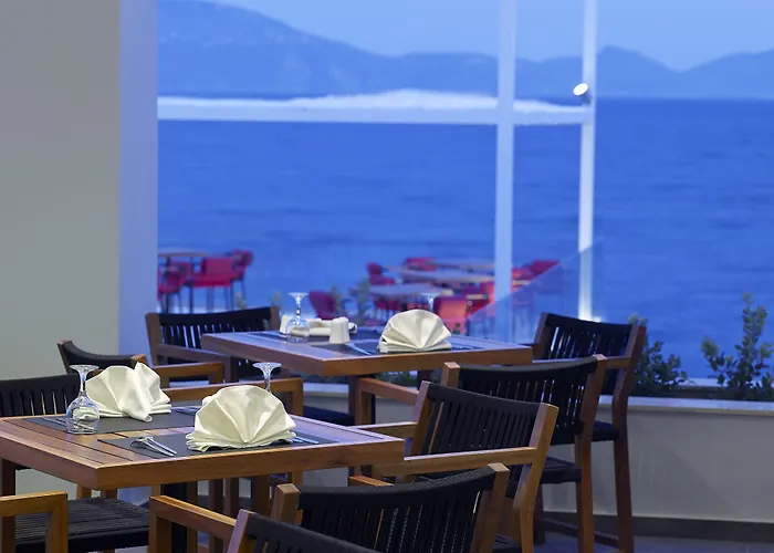 Semesteranläggning (resort) Dimitra & 5*