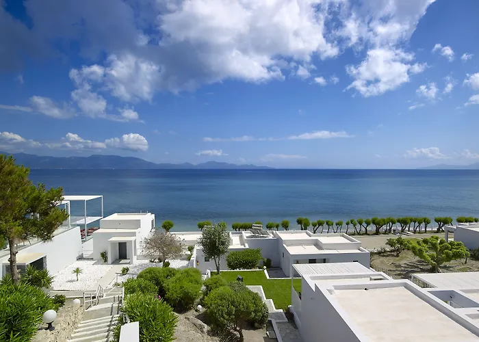Semesteranläggning (resort) Dimitra & 5*