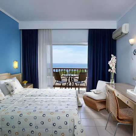 Dimitra & منتجع 5*