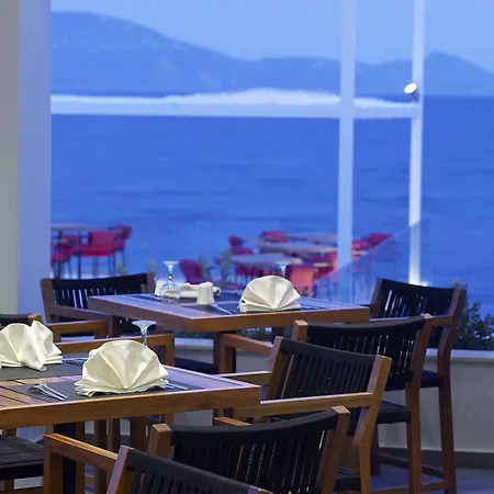 Üdülőközpont Dimitra & 5*