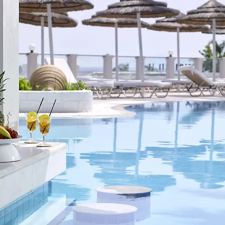 Dimitra & Ágios Fokás