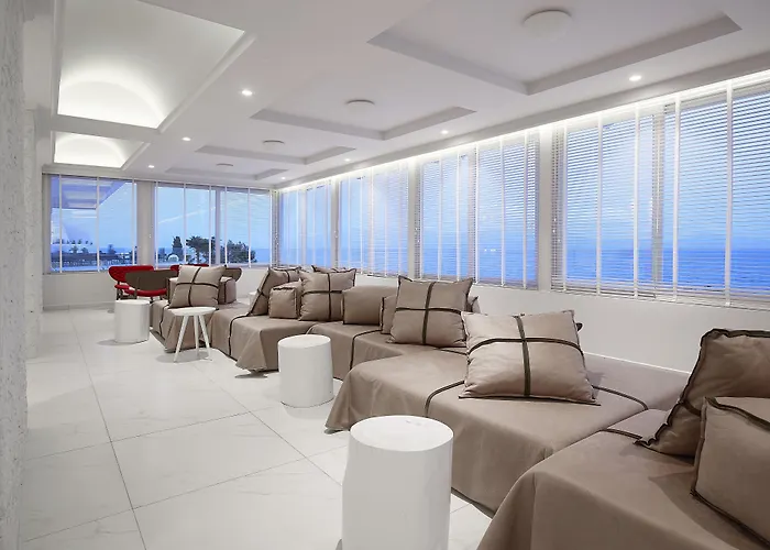 Dimitra & 5* Ágios Fokás